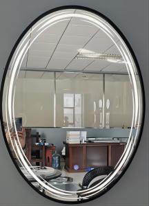 China Aluminum Frame Oval Illuminated Bathroom Mirror 500*700MM factory