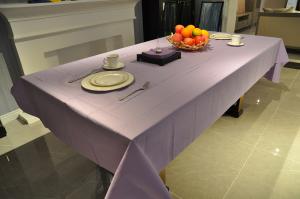 China Rectanglar Lavender Paper Tablecloths , OEM 3ply Graduation Table Covers factory