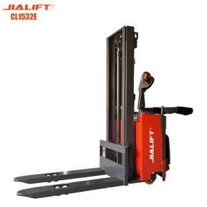 China 2.2kw Lift Motor Rating at S3 15% Electric Reach Stacker CL1532E with 1500kg Traction Weight and 3200mm Lifting Height factory