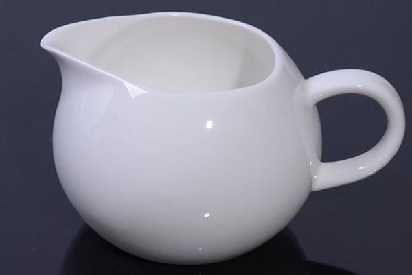 ceramic milk pot made in china with higher cost performance high quality for export on sale
