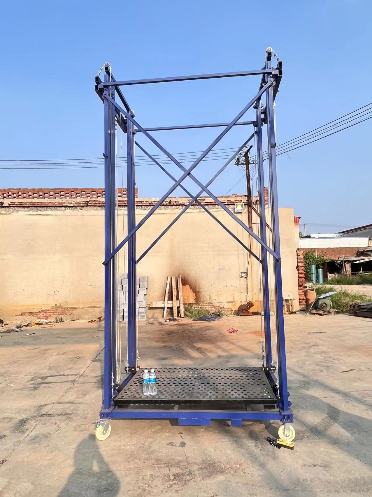 Household Using 0.3t Scaffold Lift With Electric Power Source