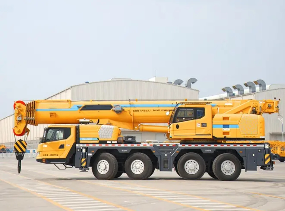 Excellent Product Best Selling All Terrain Crane XCA220 With 220 Ton Lifting Capacity On Sale