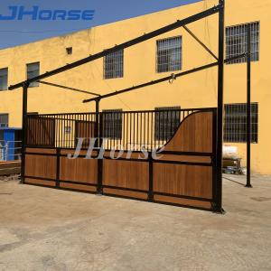 China Wooden Bamboo Infill Equine Stall Fronts With Sliding Door factory