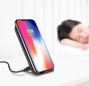 China Inbulit 2 Coils 15W Fast Charging Wireless Charger For Huawei factory