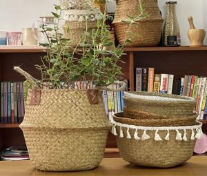 China Handicraft Natural Seagrass Storage Basket With Handle ECO Friendly Kids Toy Clothes Baskets Storage Home Decoractions factory
