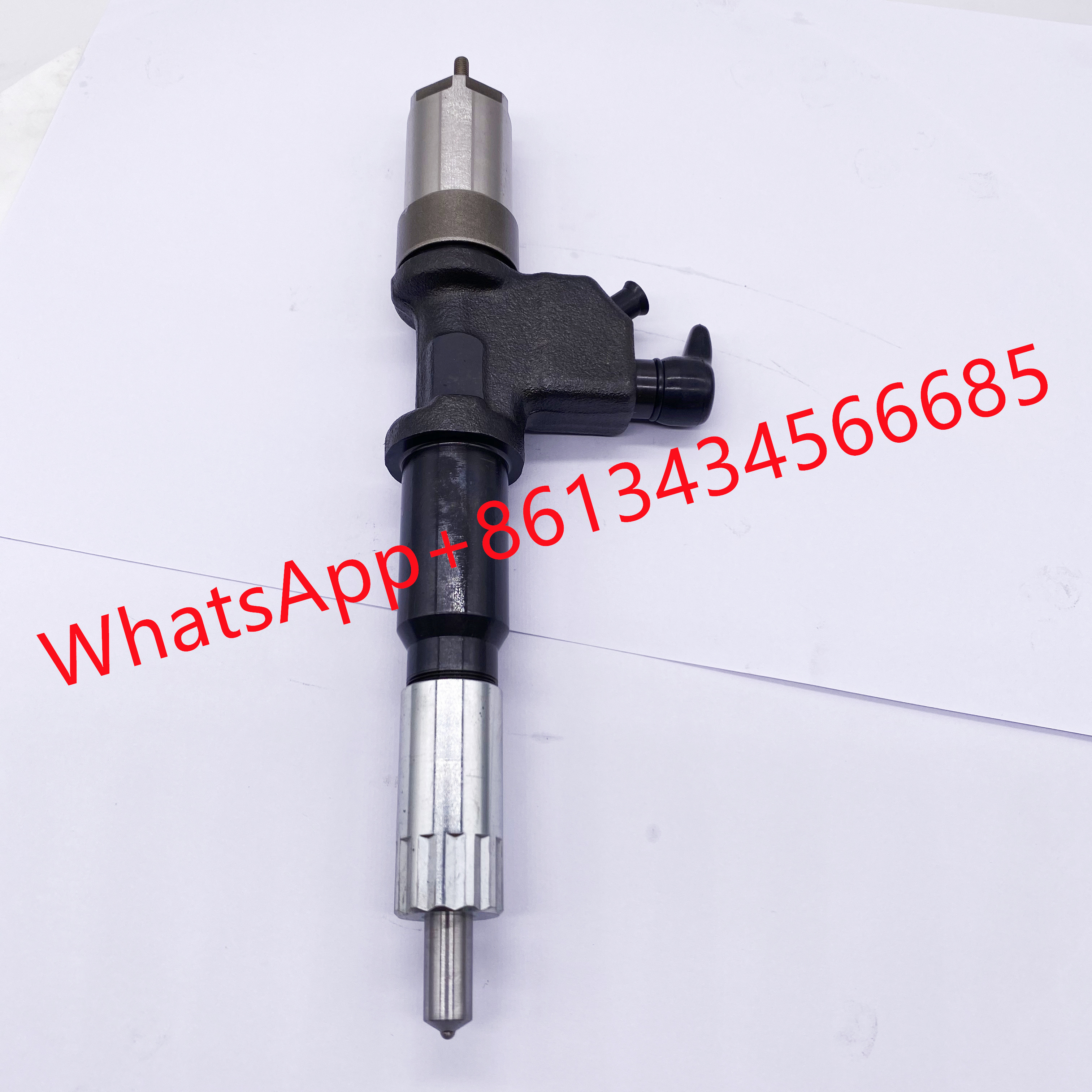 Genuine Diesel Common Rail Fuel Injector Assy 095000-0303, 095000-0304, 1-15300367-3 1-15300367-4