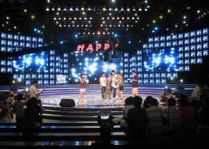 China High Resolution Indoor Full Color LED Display P2.9 For Events Stage Backdrop factory