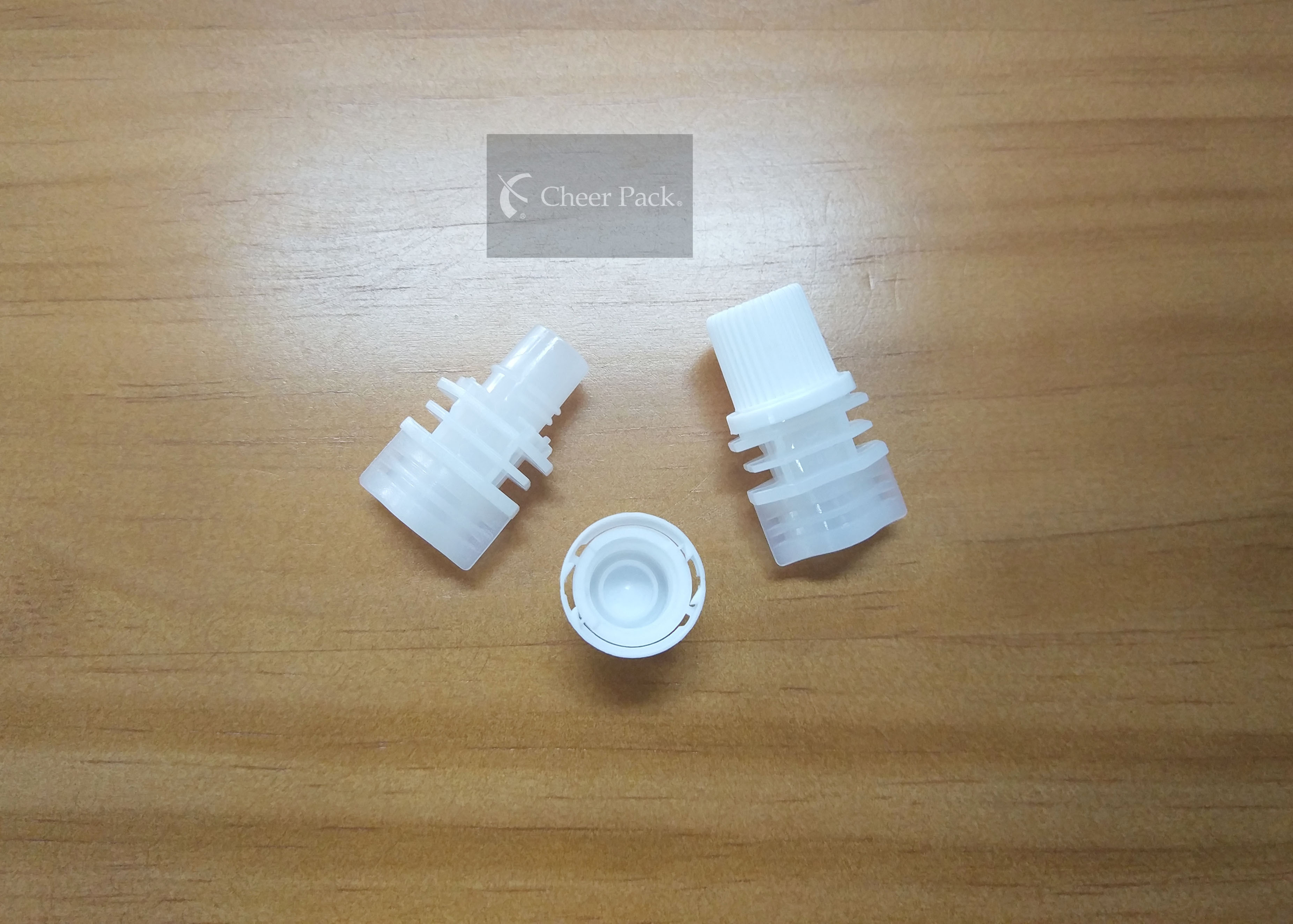 Fashionable Plastic Pour Spout Caps for Stand Up Jam Pouch OEM