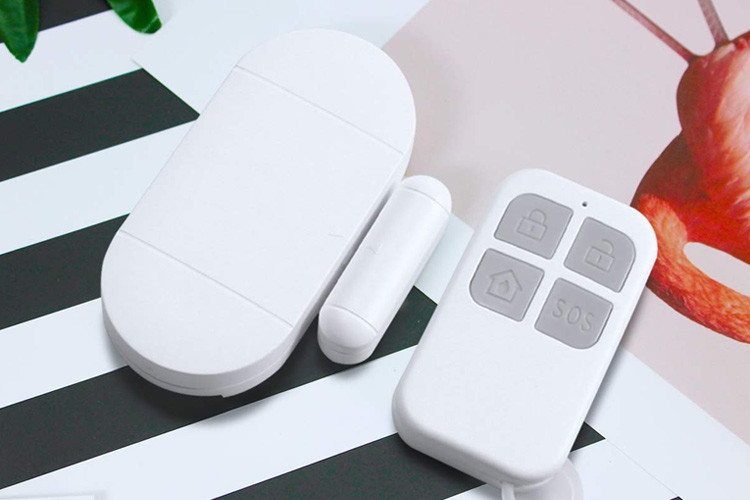 White 2*AAA Battery Door Security Alarms Remote Control Anti Theft