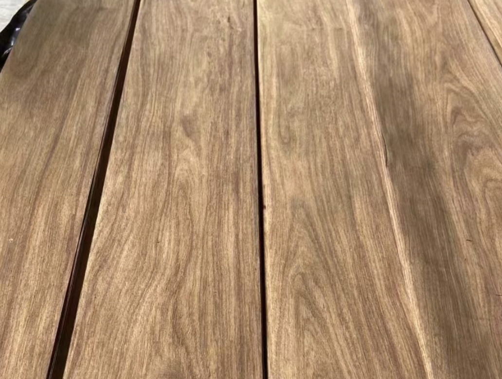 Kosso／ambila Natural Wood Veneer