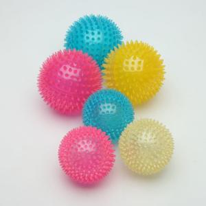 China TPR Spiky Rubber Ball Cotton Chew Plastic Squeaky Dog Balls Bite Toy factory