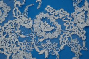 China Embroidery Wedding Lace Trimming Gold Wire Lace Border H27cm*L20cm Repeat factory