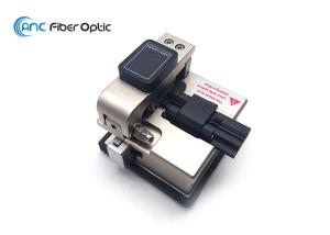 China FTTH Fusion Splice Fiber Optic Cleaver Tools 250-900um With 48000 Times Cut factory