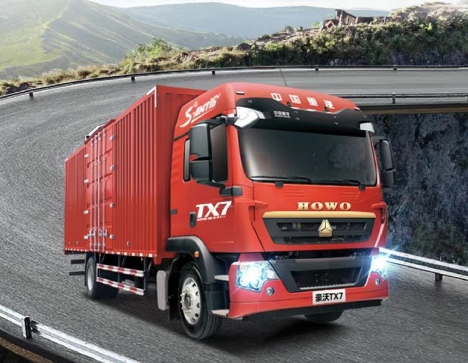 HOWO TX Fuel Truck Heavy Duty Trucks 4*2 Drive WP6T280E62