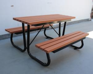China Outdoor Recycled Plastic Picnic Table With Benches Waterproof Anti Rust factory