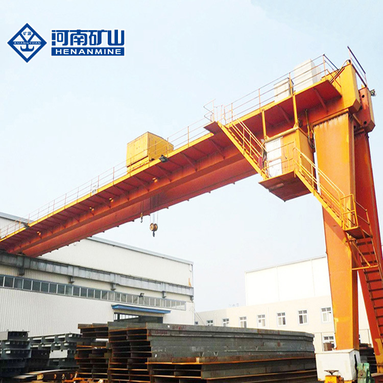 BMH 10T Electric Hoist Semi Gantry Crane 30m A5 Outdoor Freight Yards