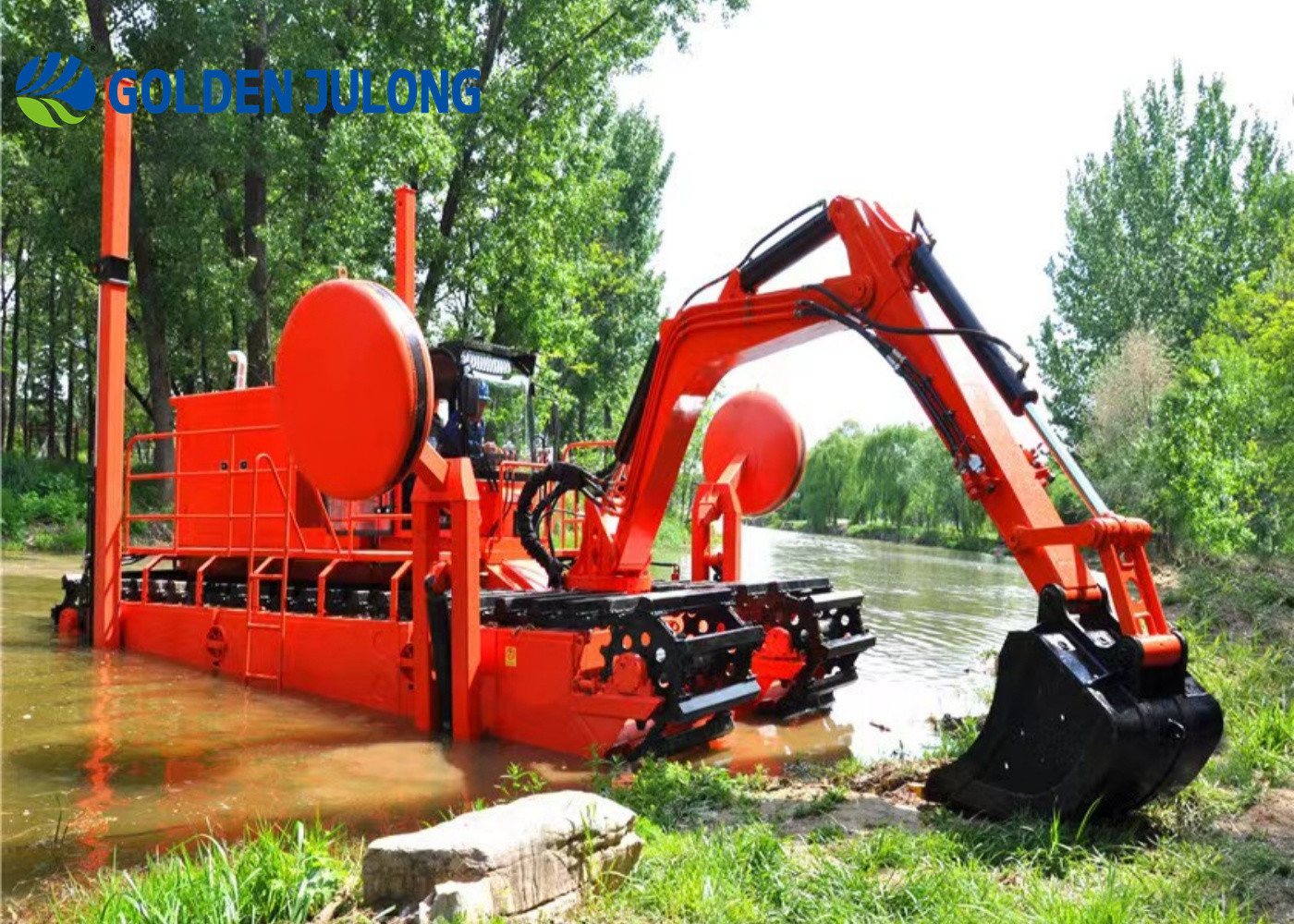 JLAME450 Amphibious Multipurpose Dredger With Crawler With Flexible Movement And