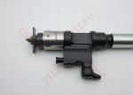 High Accuracy DENSO Common Rail Injector Black / Silver Color 095000 - 6701