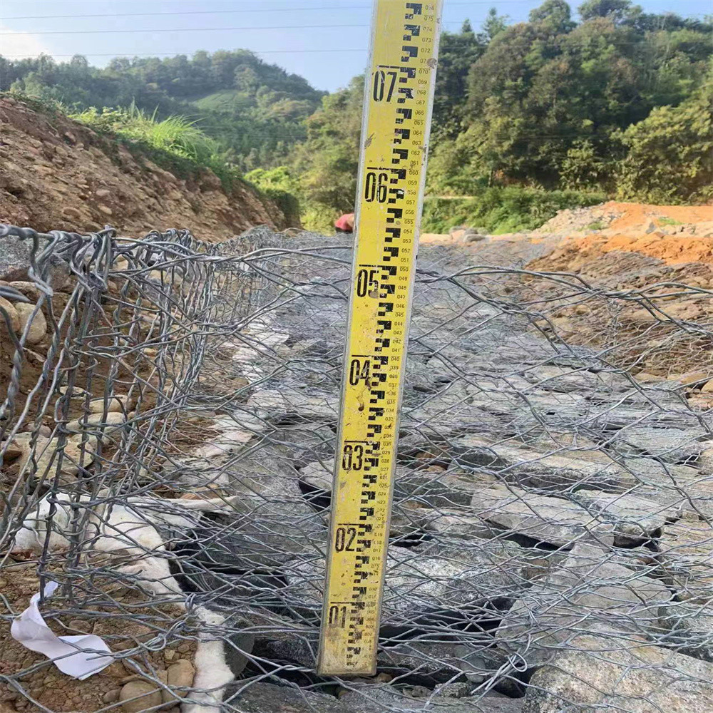 Hot Dip Galvanized Gabion Basket Fence Retaining Wall 2x1x1m Somalia Stone Wall
