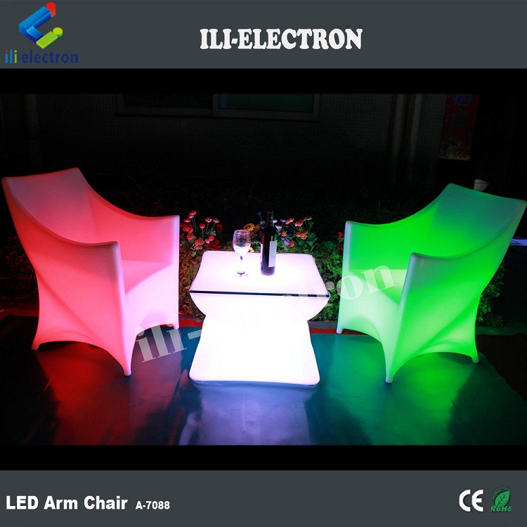 PE Plastic LED Illuminated Furniture Chair RGB With Rechargeable Lithium Battery