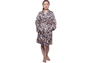 China Winter Women'S Long Sleeve Satin Pajamas , Breathable Ladies Night Sleeping Dress factory
