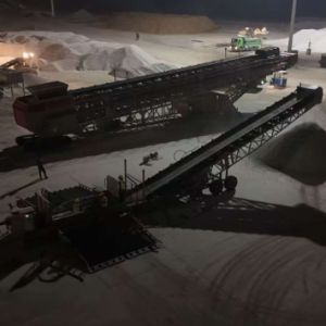 China Crawler Mobile Ship Loader Conveyor | Bulk Material Handling at Port Terminals factory