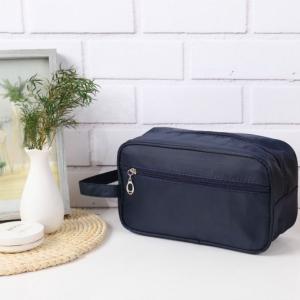 China 25*19*9cm 135g Portable Travelling Storage Bag Double Layer Cosmetic Bag factory