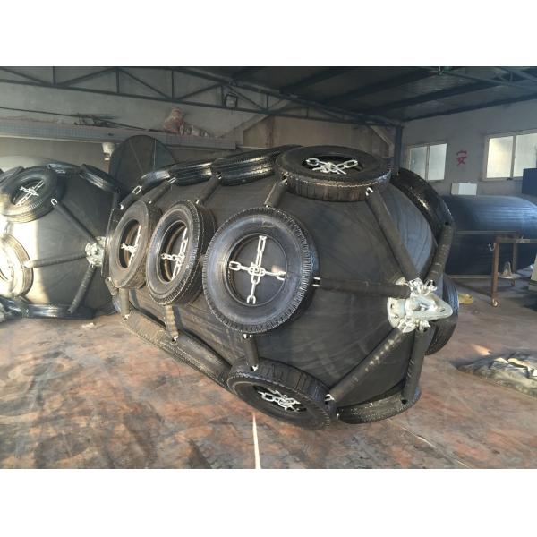 China Boat Strip Rubber Pneumatic Marine Fender Roller Marine Jetty Fenders factory