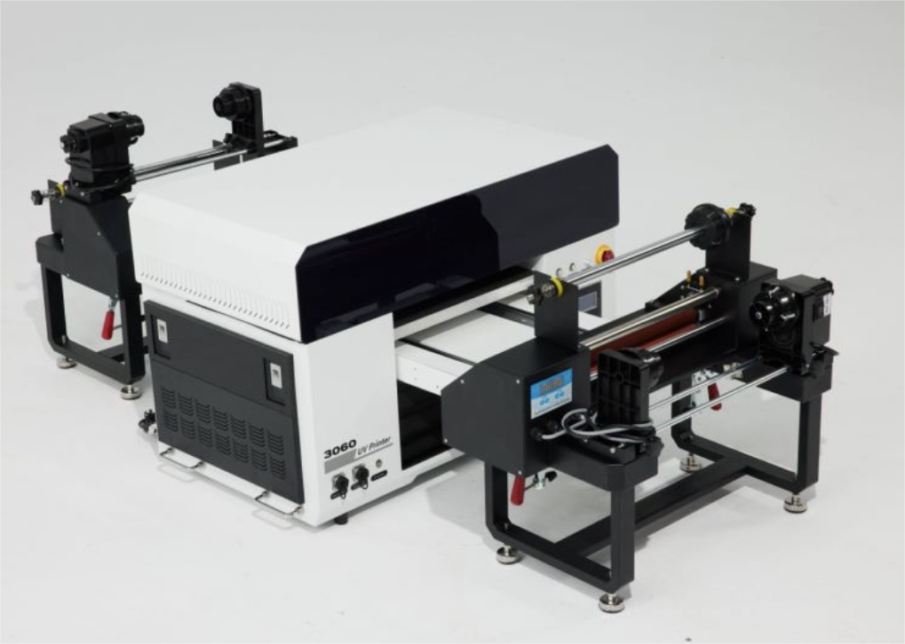 Small Footprint Double Head XP600 UV Ink DTF Printer for Mass Production of Phone Cases
