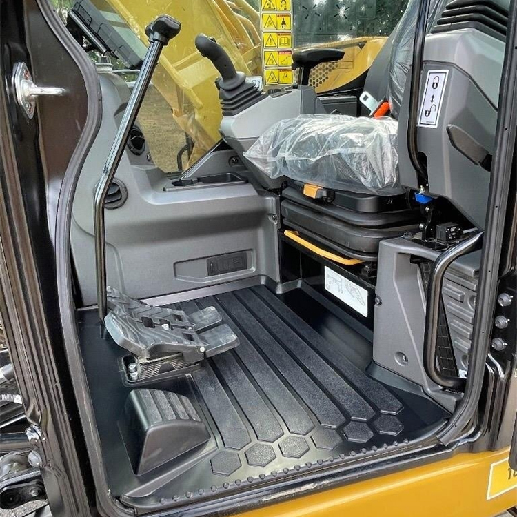 Cat 310E Excavator Japan Original 2800 Working Hours 9560 KG Operating Weight Used Small