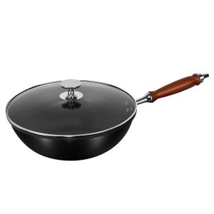 China Ergonomic Design Kitchen Frying Pans Non Stick Pans PFOA PTFE Free factory