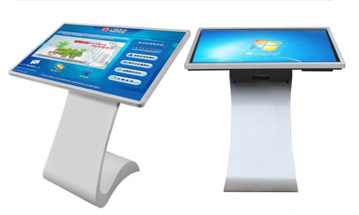 55 Inch Selfie Service Touch Screen Information Kiosk 350nits