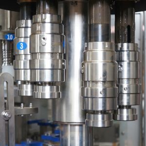 6000BPH 500ml Fruit Juice Filling Machine Integrate Bottling Rinsing