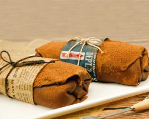 China Anti Sticking Pre Cut Bread Wrapping Paper , Greaseproof Wax Paper For Baking factory