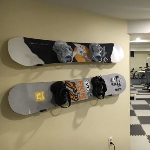 Universal Snowboard and Skateboard Wall Mount Display Racks with Vertical Type
