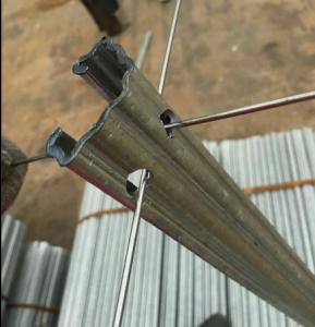 China Hot Dipped Galvanised Steel Vineyard Posts For Vineyard / Farming factory