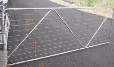 Powder Coated Heavy Duty Gate N Stay 12' (3600mm) 2.3mm wall thick - Mesh Metal Farm Gates