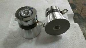China Remote Control 50W 40K Piezoelectric Ultrasonic Transducer For Cleaning Tank factory