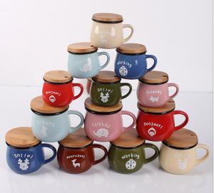 China colorful ceramic coffee mug with wooden cap/wooden lid factory