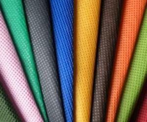 China colorful pp nownven spunbonded fabric in roll on sale
