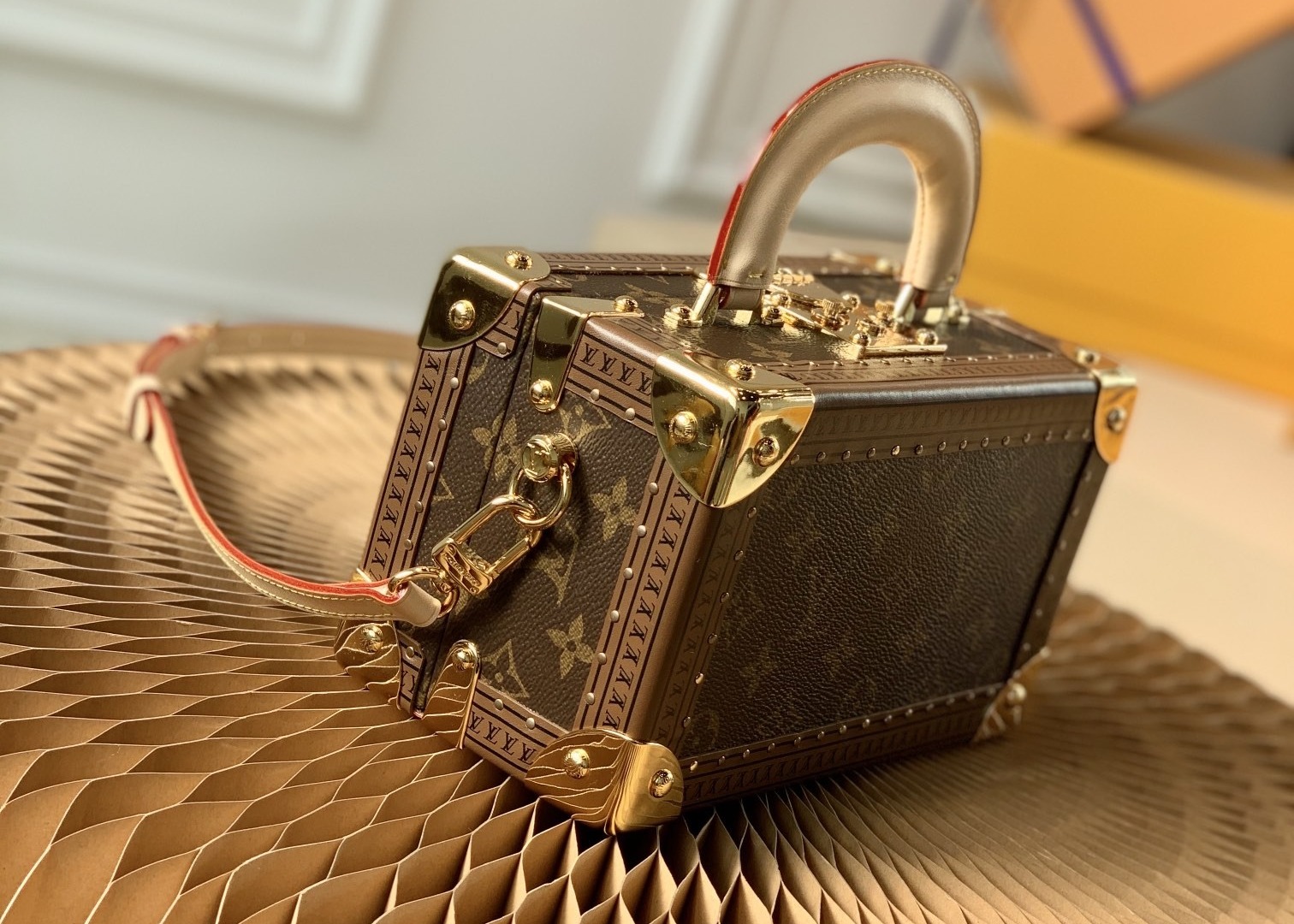 M45673 Printing Box Shape VALISETTE TRESOR Handbag With Lock Red Lining Bag