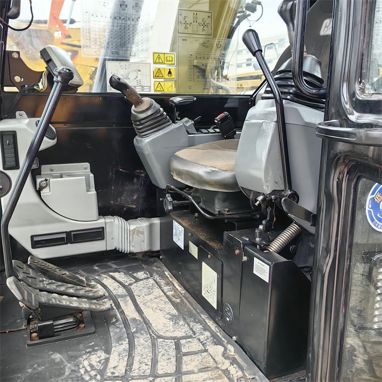 Mini Used CAT 308 Excavator 8 Ton Good Condition Original Hydraulic Valve Made in Japan