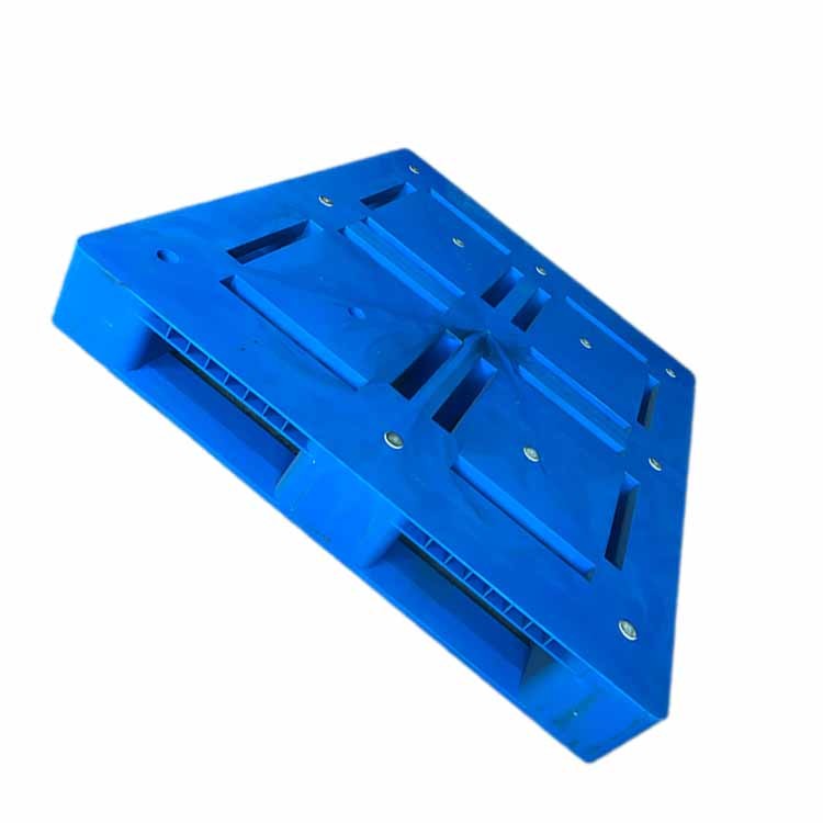 China HDPE Euro Solid Top Plastic Pallets 48x40 factory