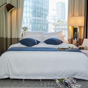 China Customized Hotel Bedding Sets 100% Cotton Jacquard Hotel Patterns Bedding Linen Duvet Cover Set factory