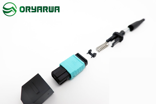RoHS 3.0mm Female MPO Fiber Connector UPC APC Polished For FTTX
