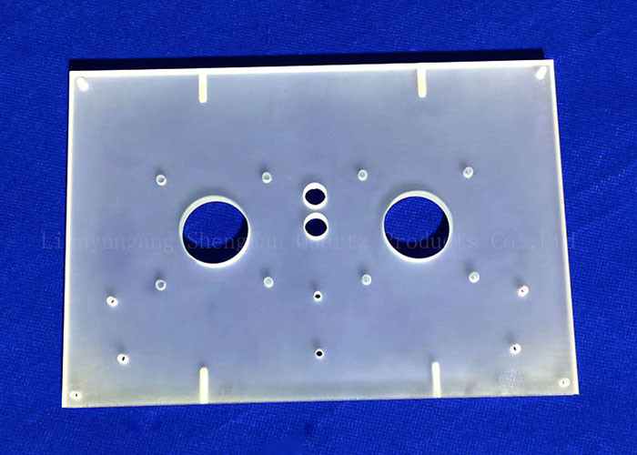 Cnc Custom Made Sio2 Quartz Glass Plate , Precision Glass Machining