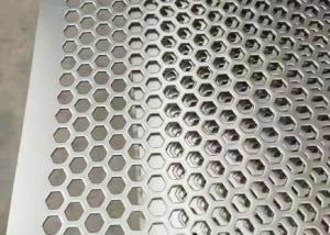 China Length 2m 7mm Hexagonal Hole Perforated Metal Mesh White factory
