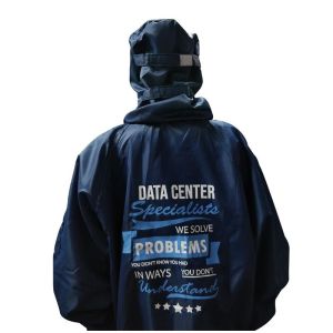 ISO 4 Cleanroom ESD Safe Clothing With Attached Hood Boots And Facemask