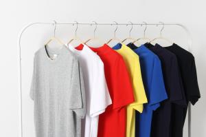 China Long Sleeve Polyester Men's T-Shirt, Breathable and Soft Fabric for Comfort factory