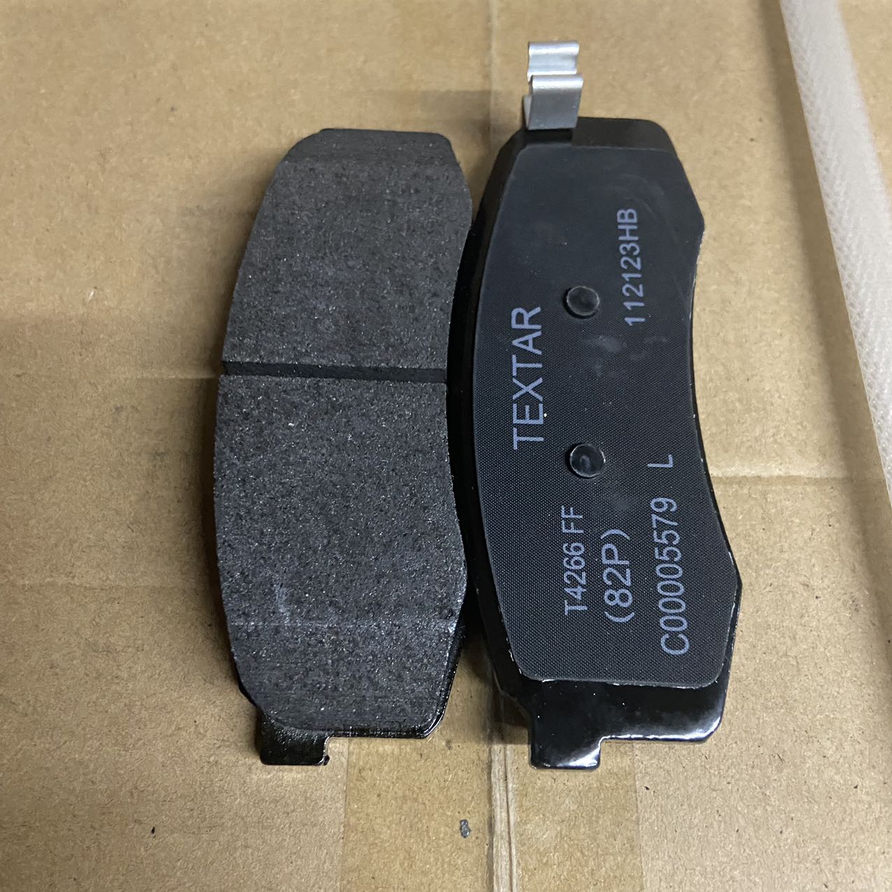SAIC Maxus V80 Rear Brake Pads OE C00005580 Excellent Stopping Power for 2010-2016 Models